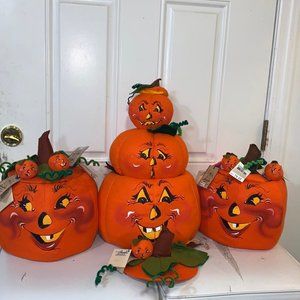 Annalee Stack O Jacks Pumkins.